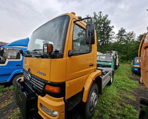 MERCEDES BENZ ATEO 1318 4x4 Kontejner 7T Analog
