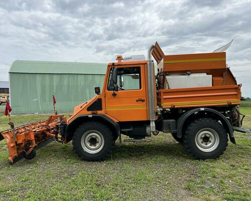 MERCEDES  BENZ UNIMOG U 90 TURBO+SYPAČ