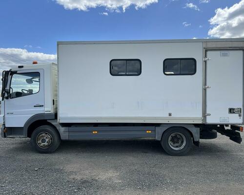 Pojízdná dílna MERCEDES - BENZ  ATEGO 818 S ELEKTROCENTRÁLOU