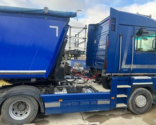 Renault Magnum DXI 520 EEV2