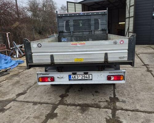 Renault Master jednostranný sklápěč
