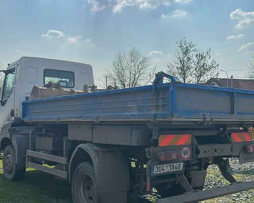 RENAULT MIDLUM SKLÁPĚČ 4x4