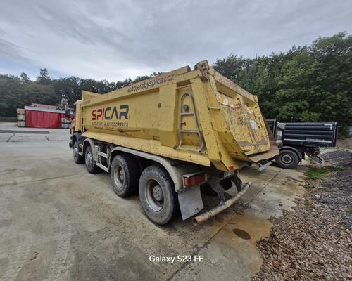 Scania 8x4 S1