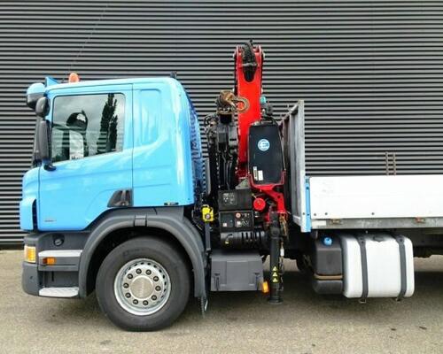 Scania Scania P320 + Effer