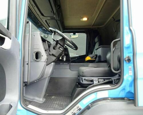 Scania Scania P320 + Effer