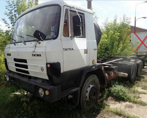 TATRA 815