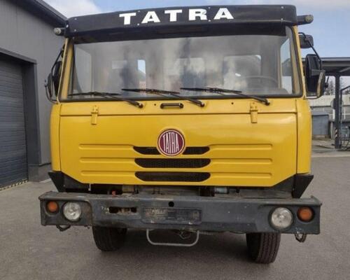 TATRA 815