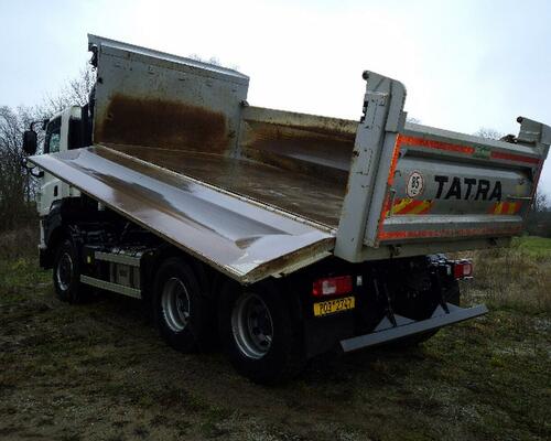 Tatra Phoenix 6x6, Traktor