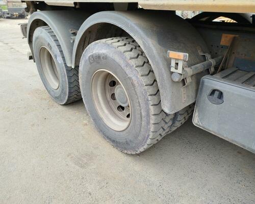 Tatra Phoenix 6x6 třístranný sklápěč Bordmatic