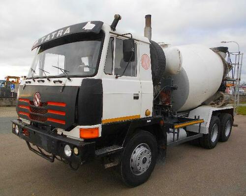 Tatra T815 6x6 domýchávač