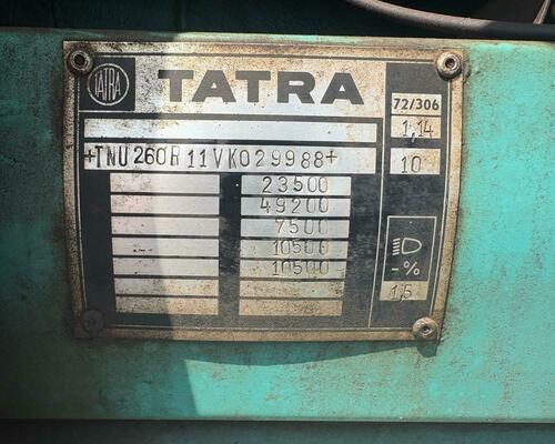 Tatra T 815