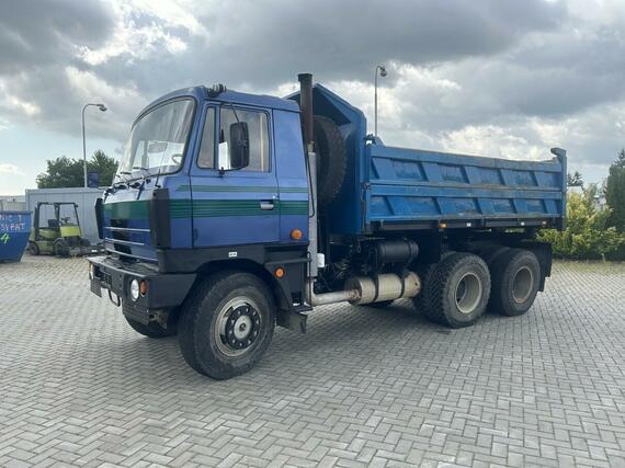 TATRA T 815 -2 S3 28 210 6x6.2 sklápěč