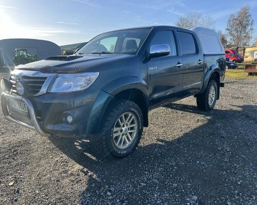 TOYOTA HILUX  HILUX DOUBLE CAB 3 l Diesel