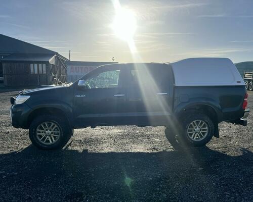 TOYOTA HILUX  HILUX DOUBLE CAB 3 l Diesel