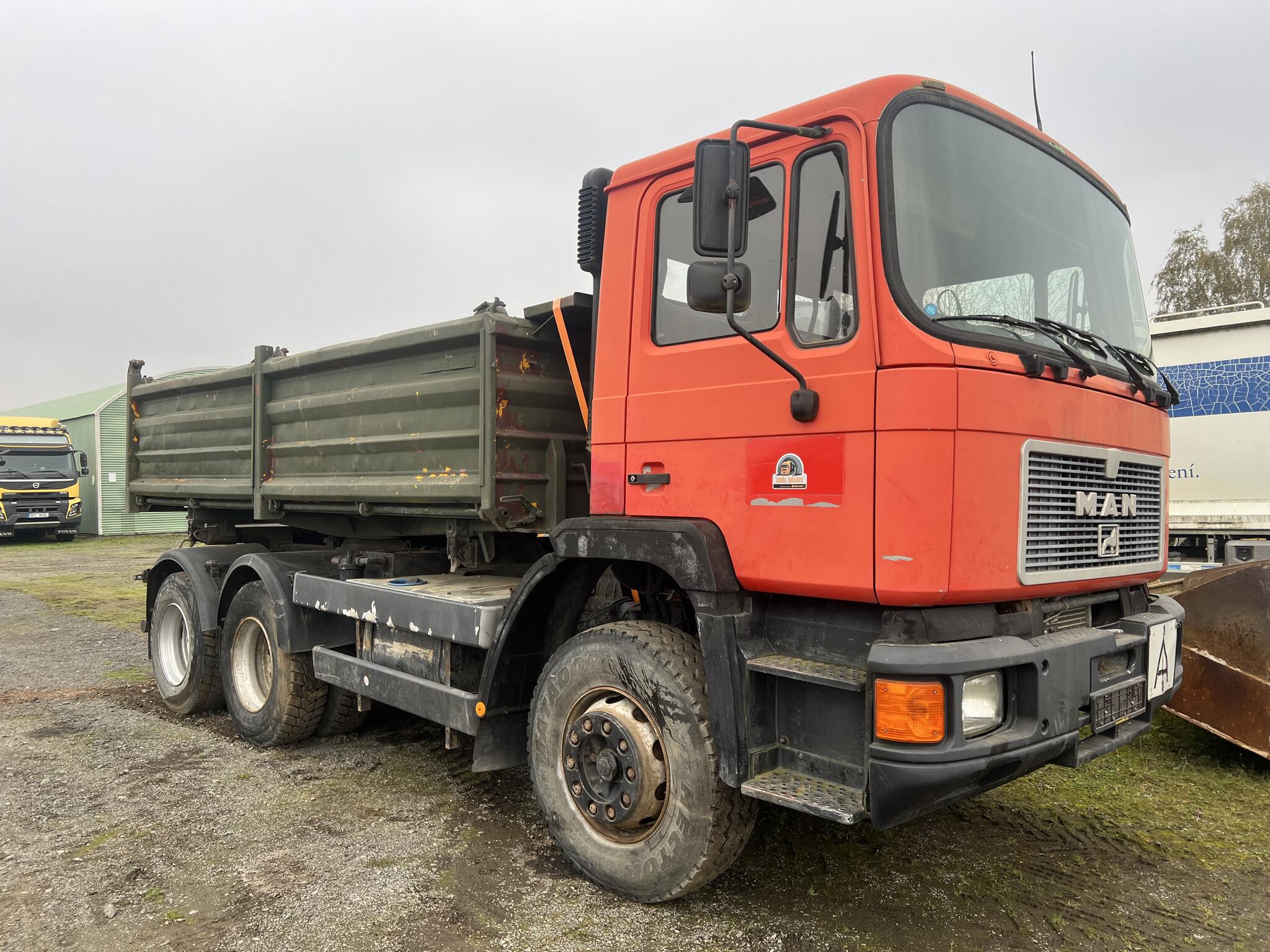 Třístranný sklápěč  MAN F 08 6x4 MEILLER KIPPER
