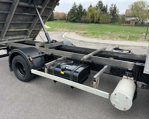 Třístranný sklápěč MAN TGL 8-210ps/pouze 106tis.km