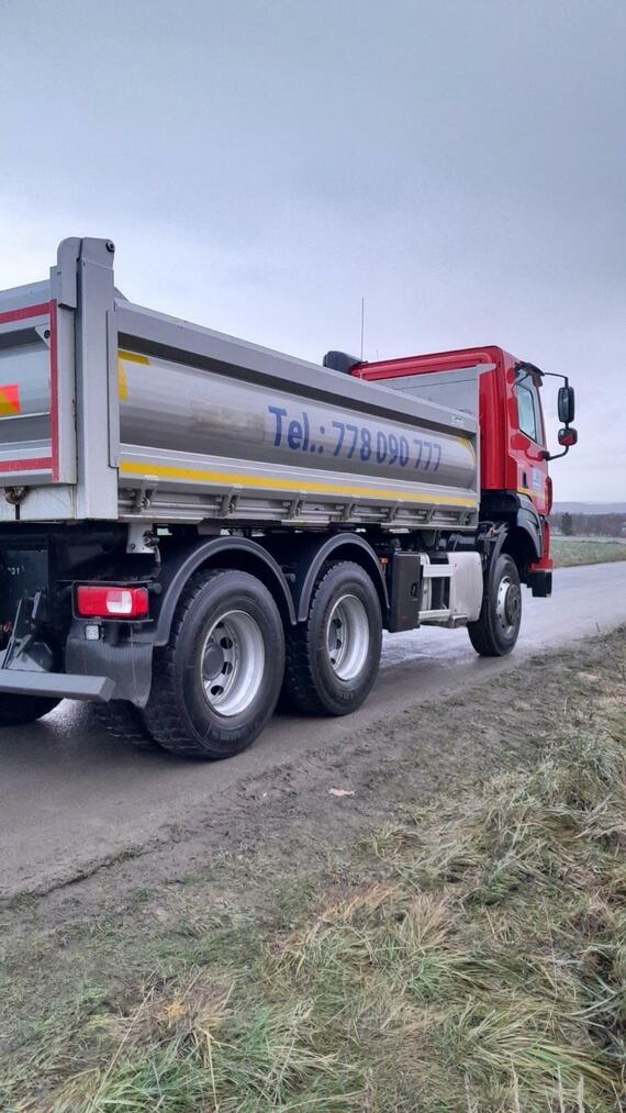 TŘÍSTRANNÝ SKLÁPĚČ TATRA PHOENIX T 158 / II, 6x6