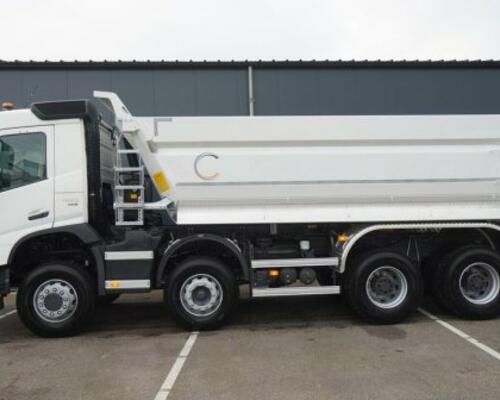 Volvo 8x6 FMX 460