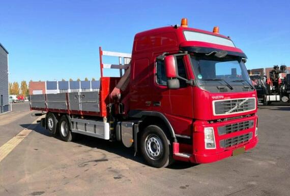 Volvo FM 400 + HMF 1560 K4