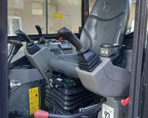 Bobcat E27Z