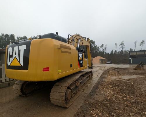 Caterpillar 330 F LN