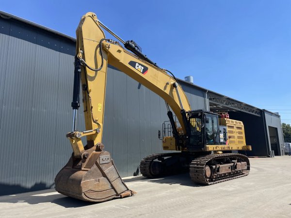 CATerpillar 374F