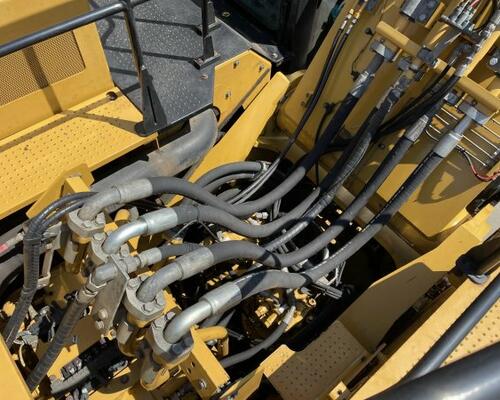 CATerpillar 374F