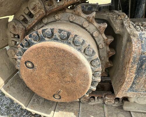 DEMOLIČNÍ RÝPADLO CATERPILLAR TH407C 4x4