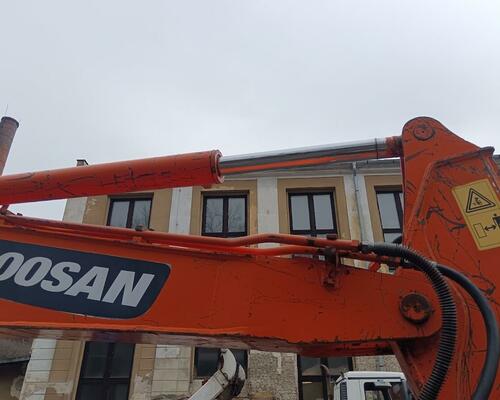 DOOSAN DH60-7 - 6 tun