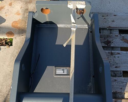 HITACHI ZX210LC-7-MN