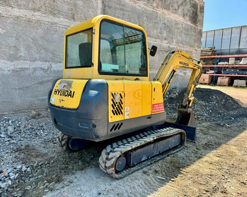 Hyundai Robex 35-7