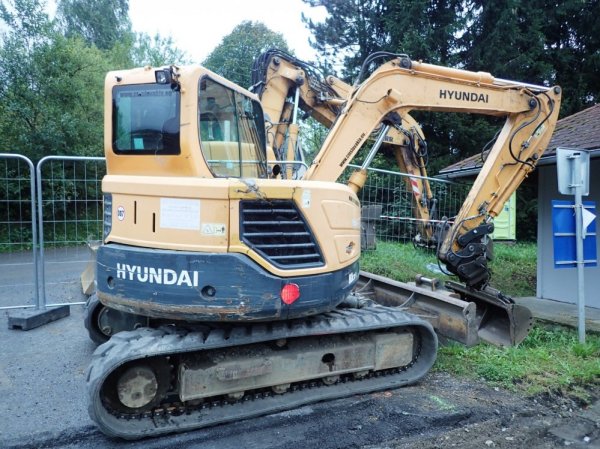 Hyundai Robex 80 CR-9