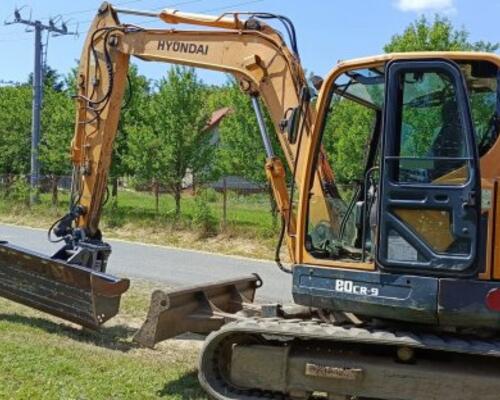 Hyundai Robex 80 CR-9