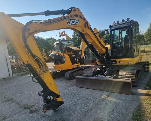 JCB 100C - pouze 2250mth, extra široké 600mm pásy, TOP stav