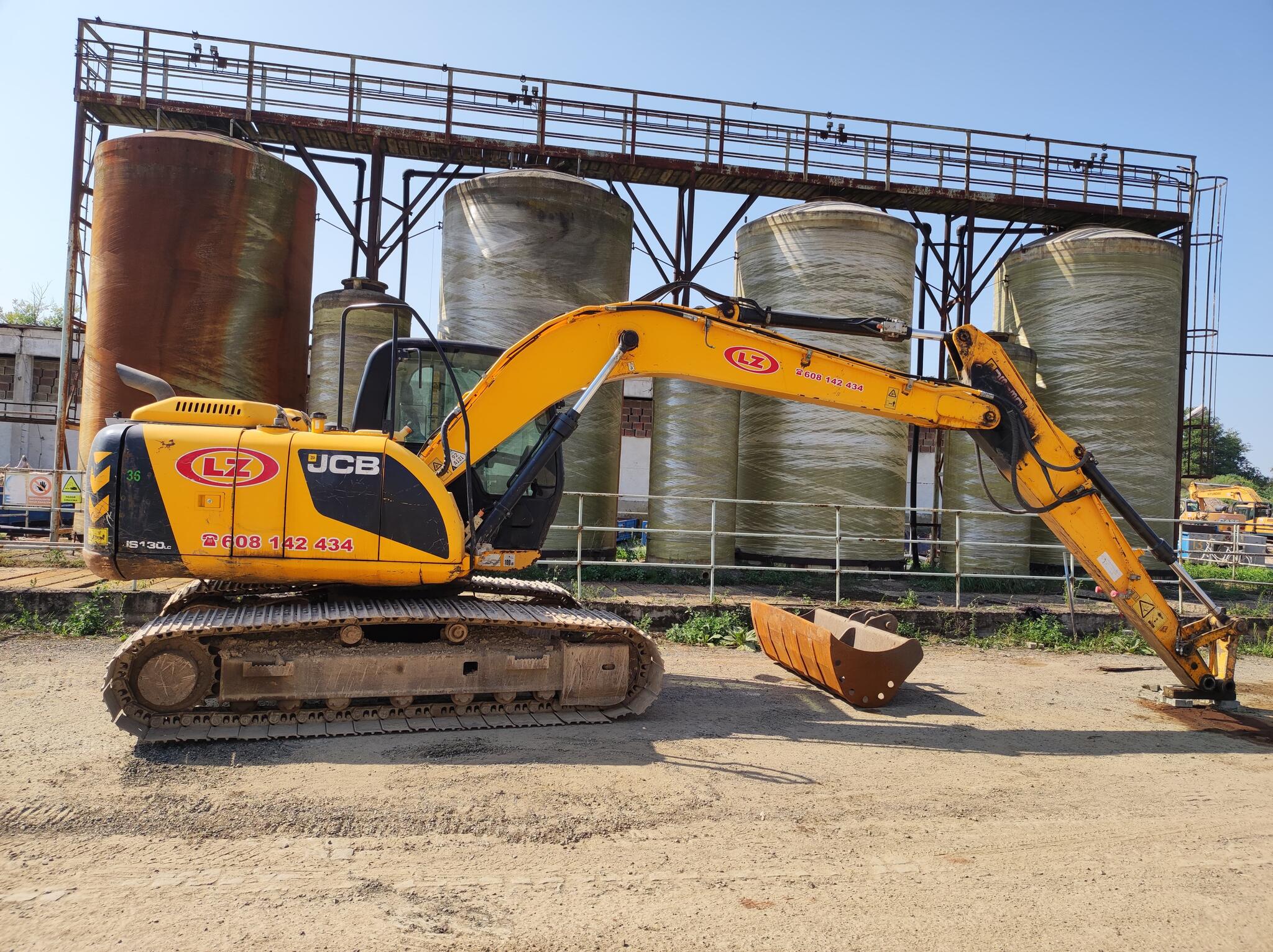 JCB 130 LC