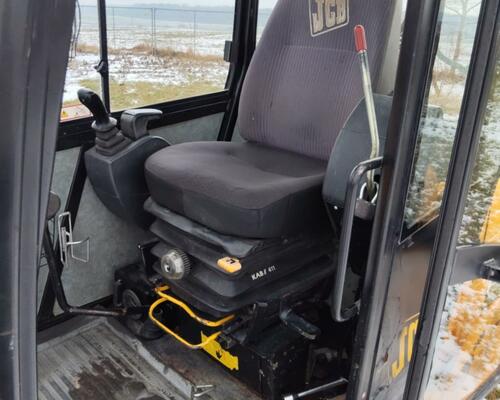 JCB 803
