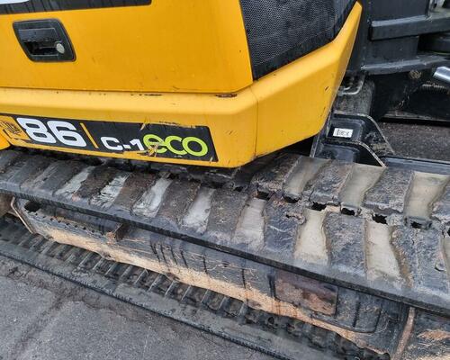 JCB 86 C-1 2017 s hydraulickou svahovkou