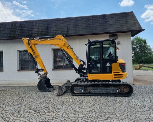 JCB 86 C-2 2021 v TOP stavu s 950mth