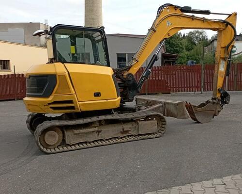 JCB 86C-1