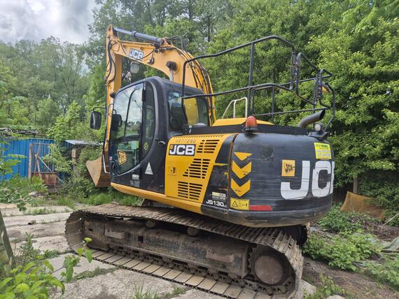 JCB JS130 PÁSOVÉ RYPADLO