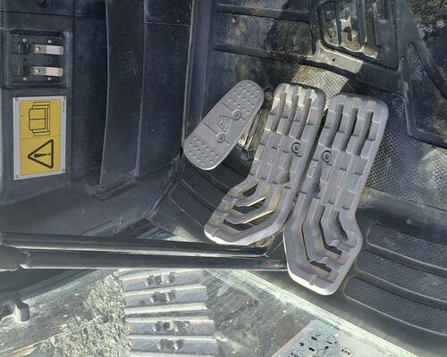 JCB JS220LC