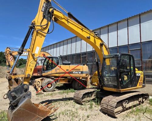 JCB JS 130 LC