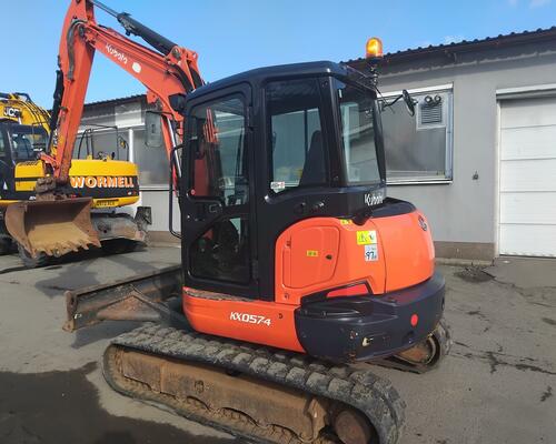 Kubota Kx057-4 klimatizace