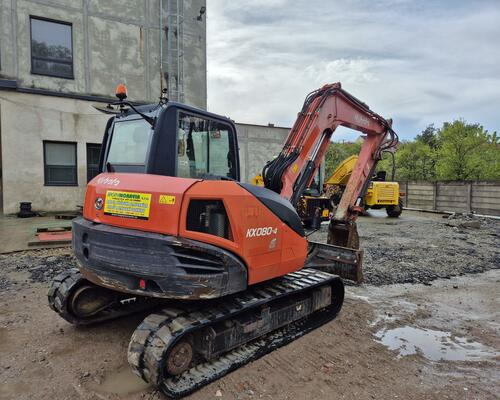 KUBOTA KX080-4