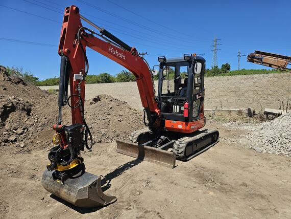 Kubota U35 3a3