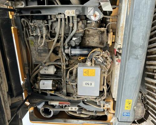 LIEBHERR R 924 COMPACT LITRONIC+ 2 x podkopová lžíce-8 000 MTH