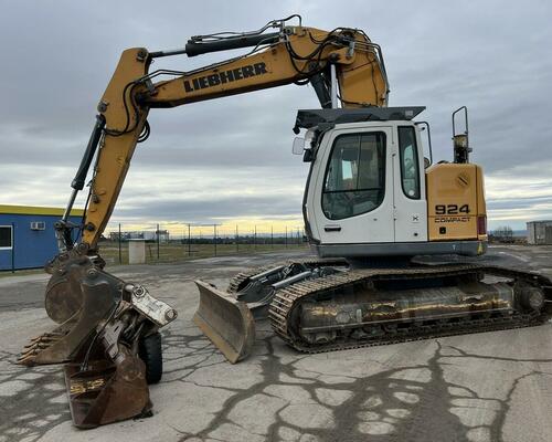 LIEBHERR R 924 LITRONIC COMPACT+ 2 X PODKOPOVÁ LŽÍCE A HYDRAULICKÁ SVAHOVKA-8000 MTH