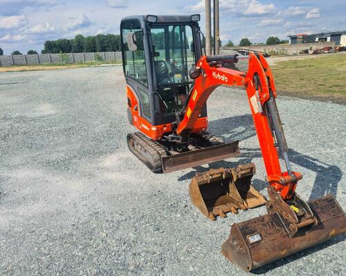 Minibagr Kubota KX016-4