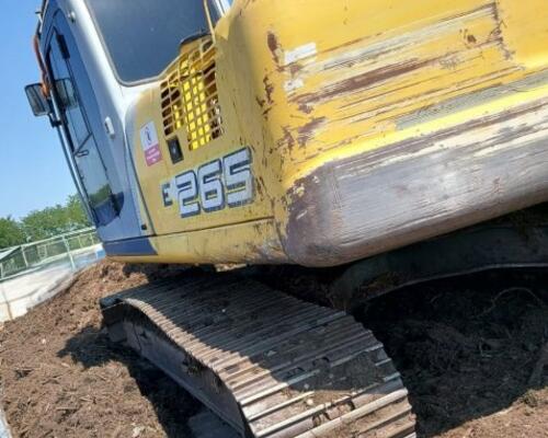 New Holland E265 Kobelco