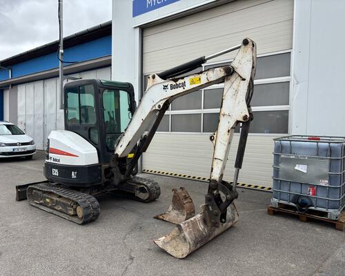 Pásové rypadlo / bagr / Bobcat E35, hmotnost 3.4 t